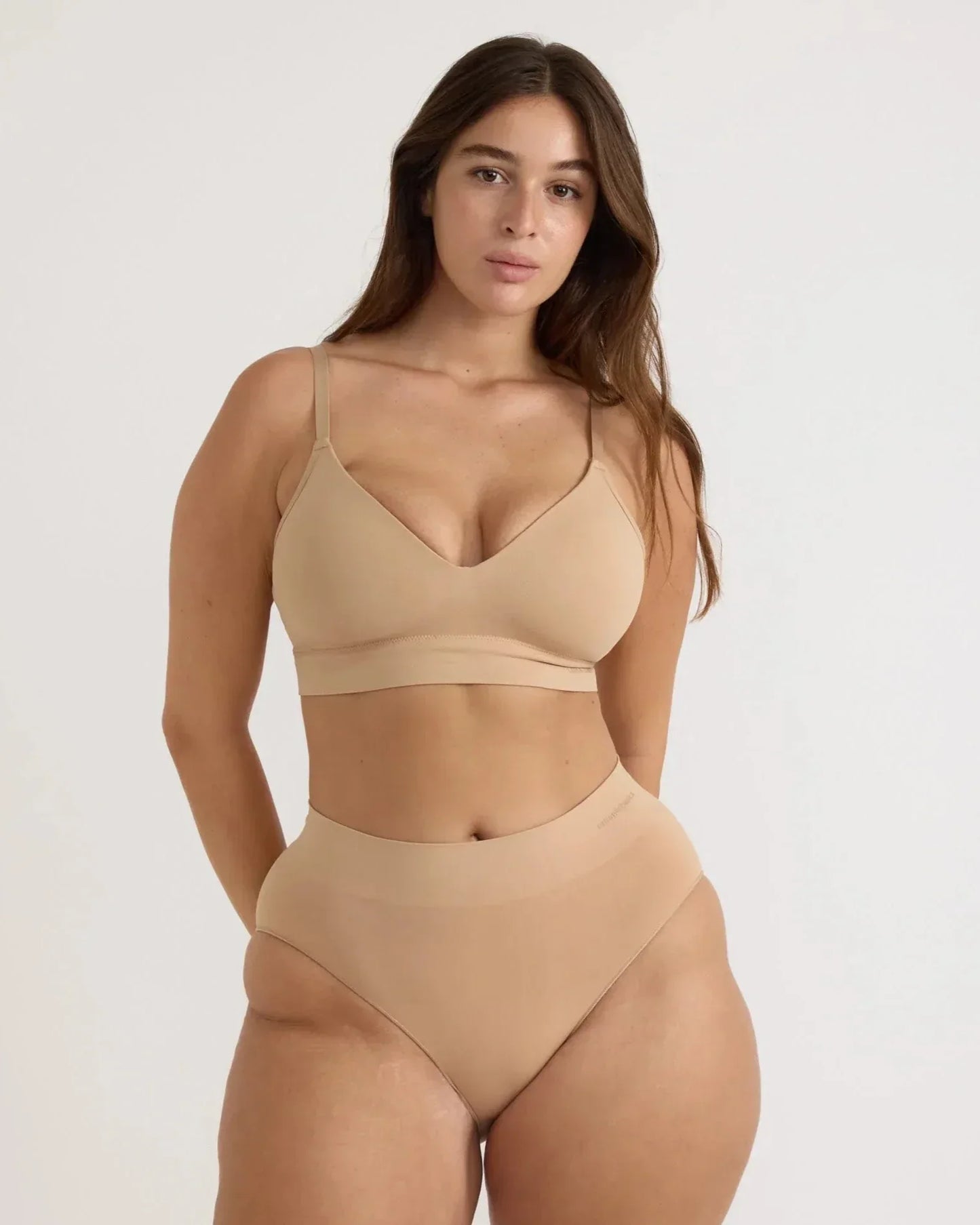 Smooth padded bra