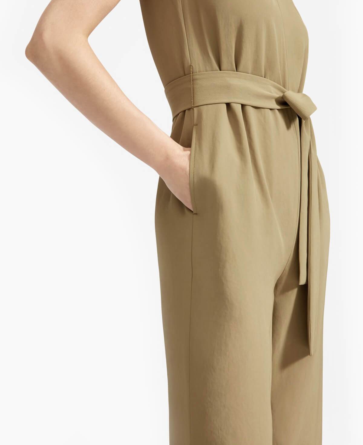 Wea Essen Jumpsuit - Ngoc Han Store